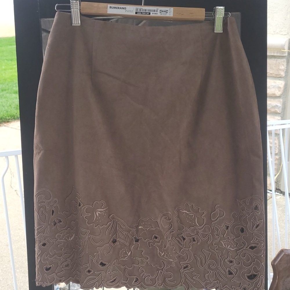 Kay Unger New York Suede Embriodered Skirt